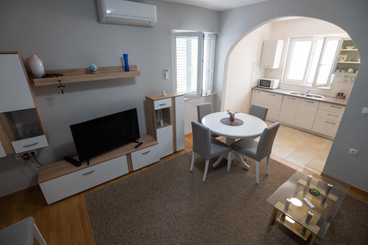Modern Edda - Quiet Area - Close To Old Town And Beaches Appartement